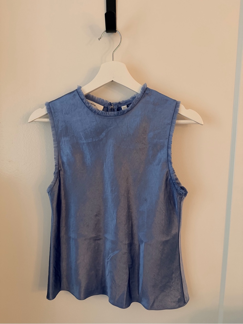 Vince Satin Sleeveless Blouse Blue XS Naia Acetate Luxury Top